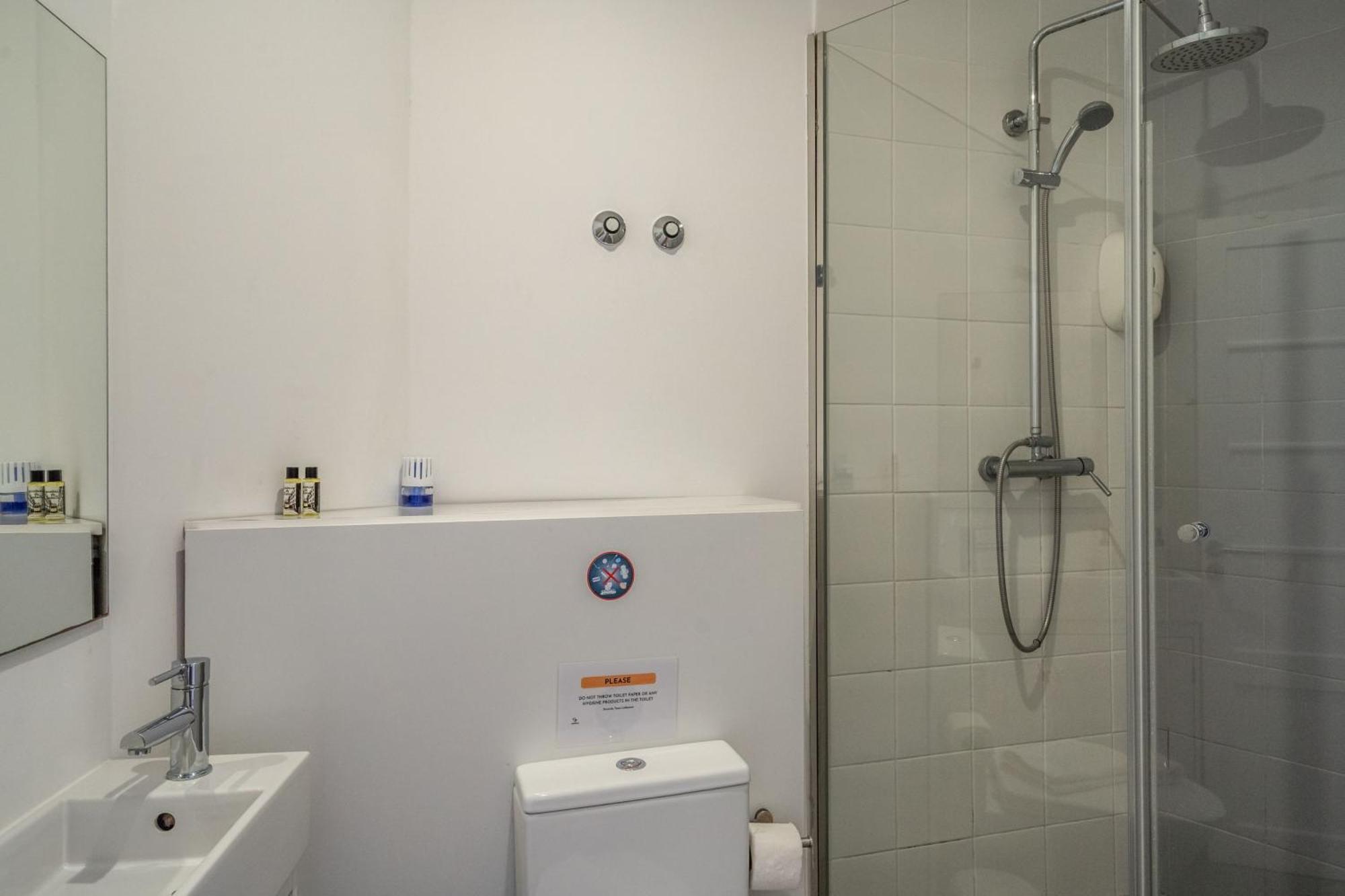 Cozy Avenida Guesthouse Lissabon Buitenkant foto